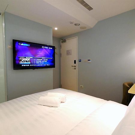 Shin Sei Bashi Hotel Тайчжун Номер фото