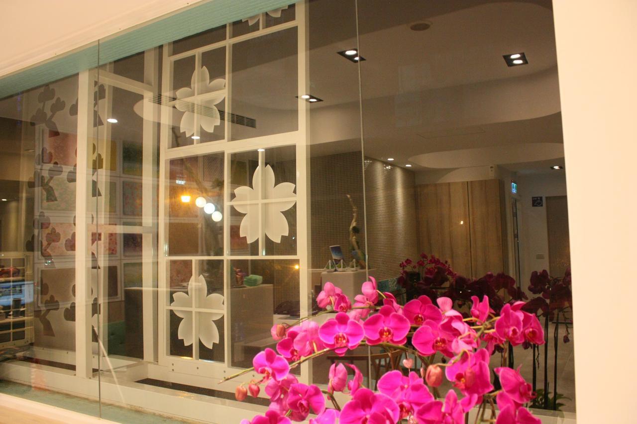 Shin Sei Bashi Hotel Тайчжун Экстерьер фото