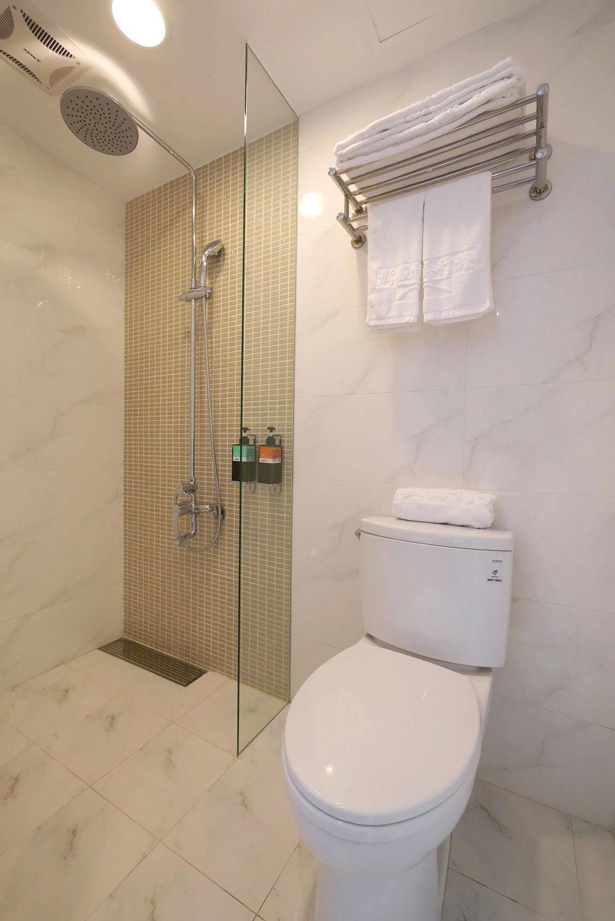 Shin Sei Bashi Hotel Тайчжун Экстерьер фото