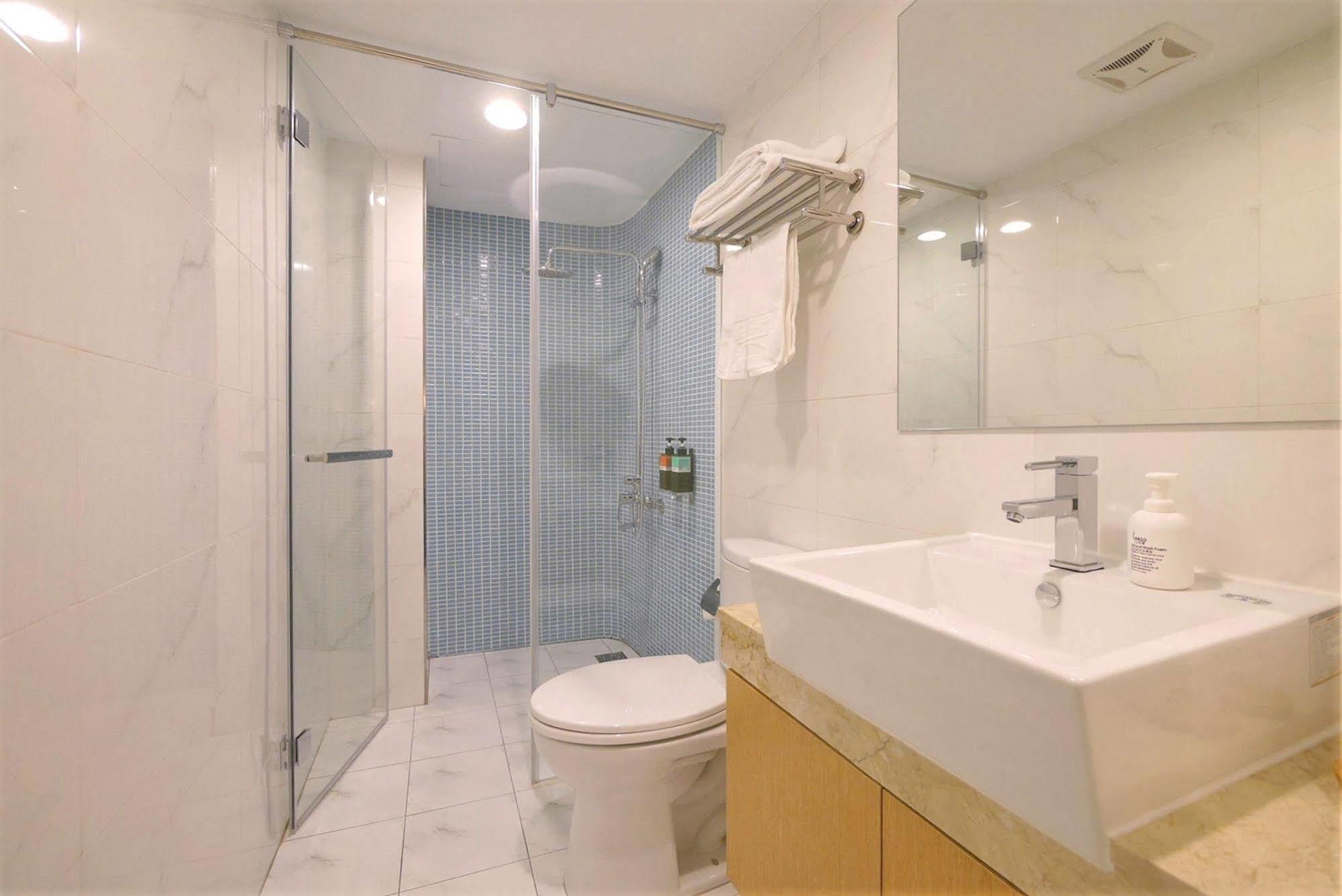 Shin Sei Bashi Hotel Тайчжун Экстерьер фото