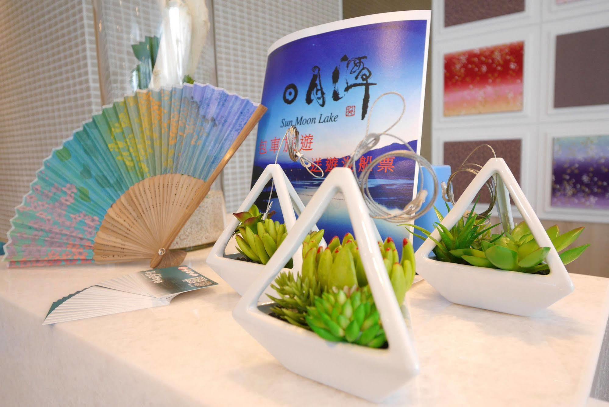 Shin Sei Bashi Hotel Тайчжун Экстерьер фото