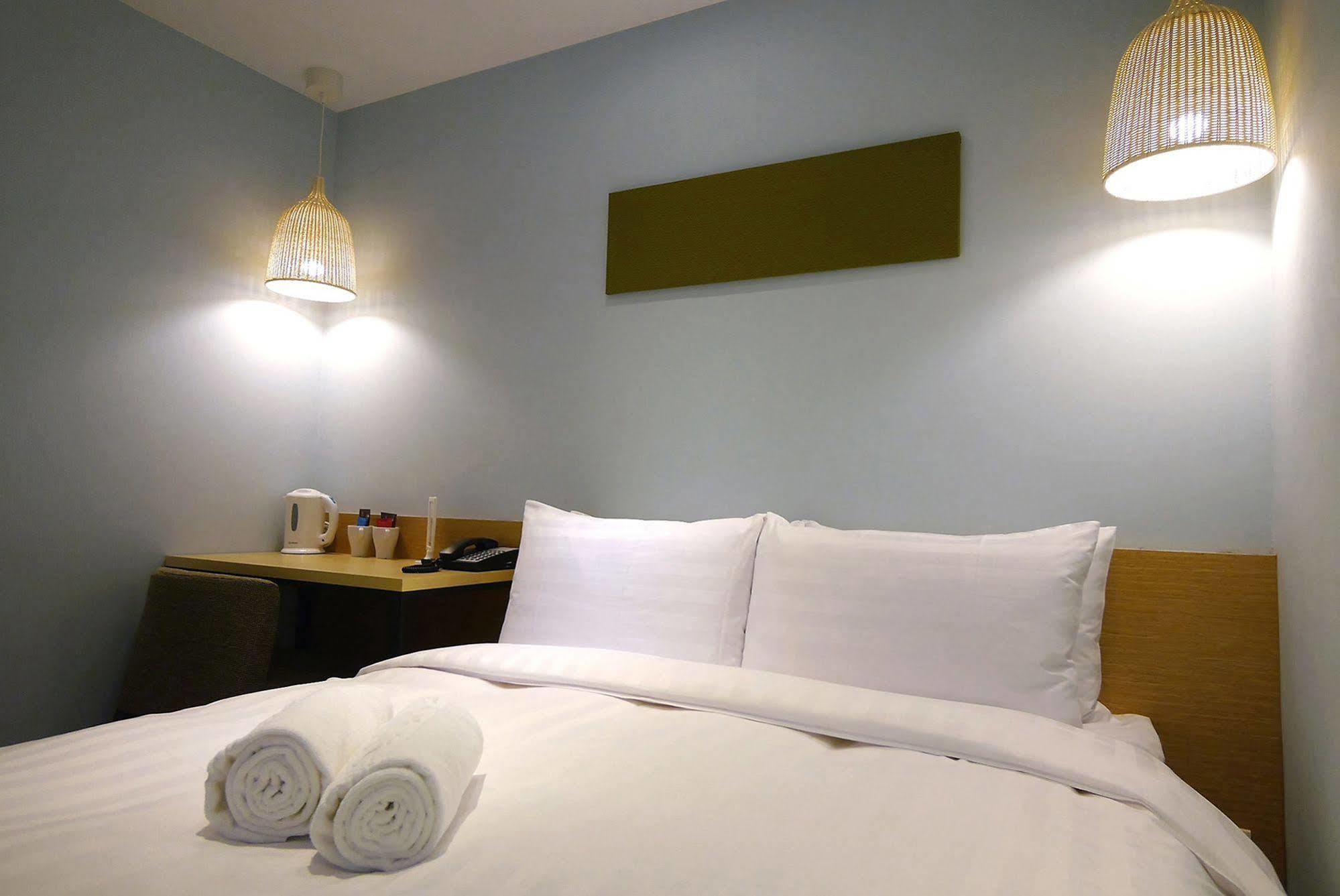 Shin Sei Bashi Hotel Тайчжун Экстерьер фото